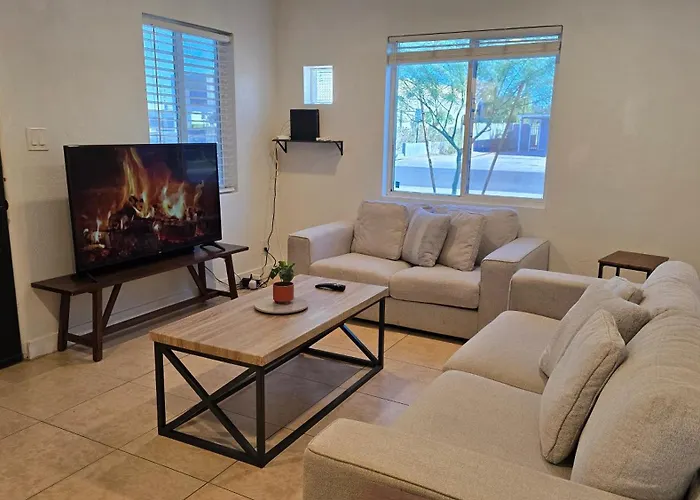 Apartment Zzz Msg For 5 Percent Off Zzz 3bed 1bath Kingkingqueenbeds House Midtownphx